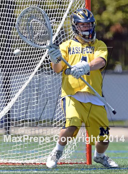 Thumbnail 2 in Fayetteville-Manlius vs. Massapequa (NYSPHSAA Class A Final) photogallery.