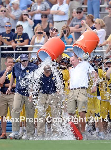 Thumbnail 3 in Fayetteville-Manlius vs. Massapequa (NYSPHSAA Class A Final) photogallery.