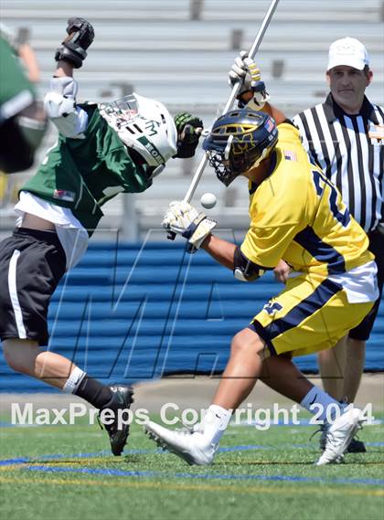 Thumbnail 3 in Fayetteville-Manlius vs. Massapequa (NYSPHSAA Class A Final) photogallery.