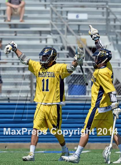 Thumbnail 2 in Fayetteville-Manlius vs. Massapequa (NYSPHSAA Class A Final) photogallery.