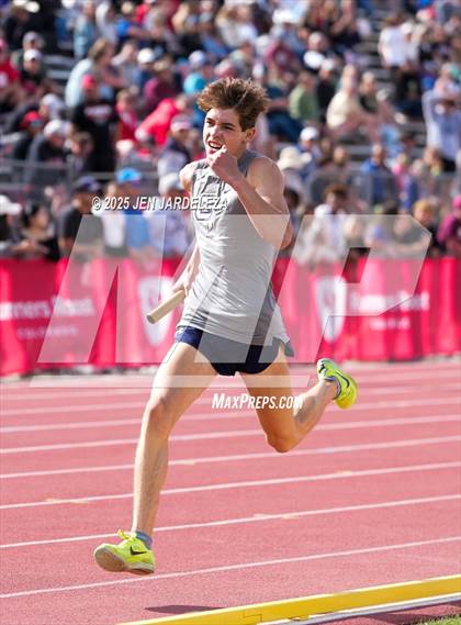 Thumbnail 1 in CHSAA Finals (4x400m Relay ) photogallery.