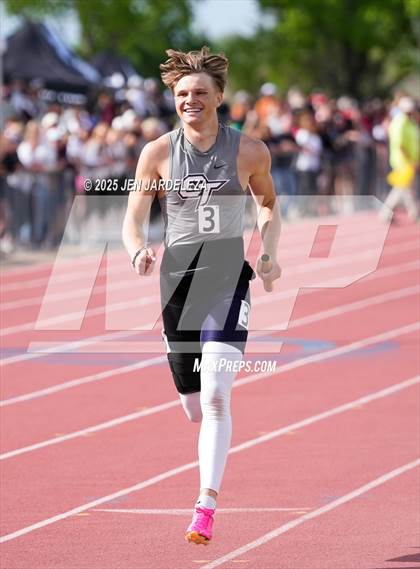 Thumbnail 3 in CHSAA Finals (4x400m Relay ) photogallery.