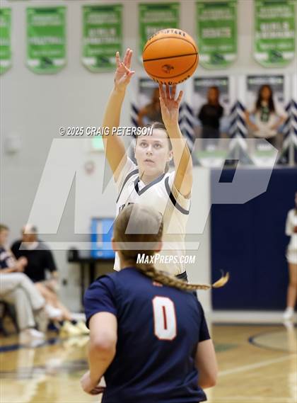 Thumbnail 2 in Mountain Crest @ Ridgeline photogallery.