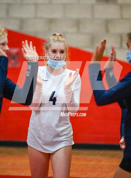Thumbnail 2 in Fallbrook vs San Dieguito (SUHI JV Tournament) photogallery.