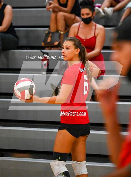 Thumbnail 3 in Fallbrook vs San Dieguito (SUHI JV Tournament) photogallery.