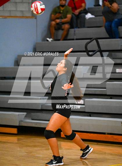 Thumbnail 2 in Fallbrook vs San Dieguito (SUHI JV Tournament) photogallery.