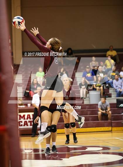 Thumbnail 3 in Sherman vs. Denison photogallery.