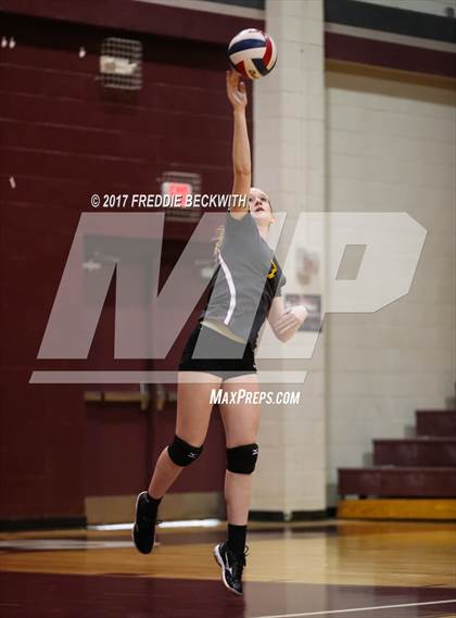 Thumbnail 3 in Sherman vs. Denison photogallery.