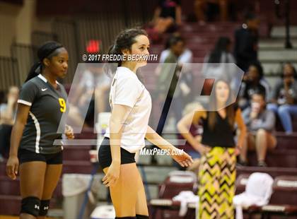 Thumbnail 3 in Sherman vs. Denison photogallery.