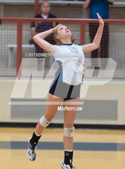 Thumbnail 3 in Marshall vs O'Connor photogallery.