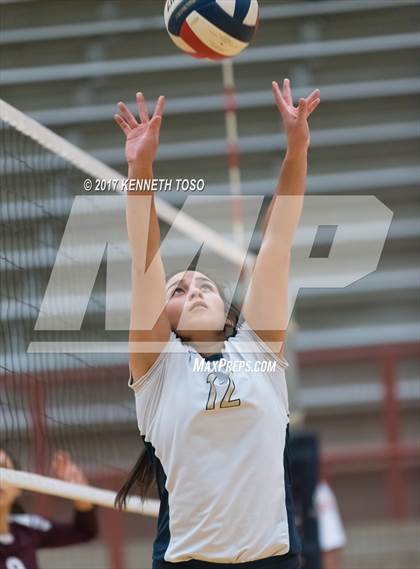 Thumbnail 3 in Marshall vs O'Connor photogallery.