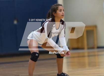 Thumbnail 2 in Marshall vs O'Connor photogallery.