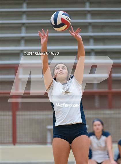Thumbnail 3 in Marshall vs O'Connor photogallery.