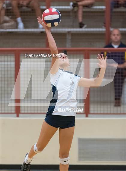 Thumbnail 2 in Marshall vs O'Connor photogallery.