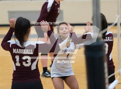 Thumbnail 2 in Marshall vs O'Connor photogallery.