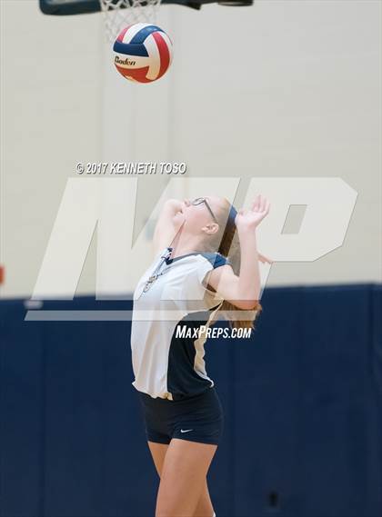 Thumbnail 3 in Marshall vs O'Connor photogallery.