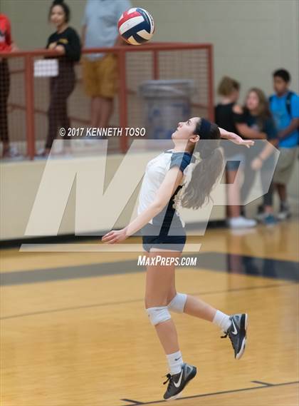 Thumbnail 2 in Marshall vs O'Connor photogallery.