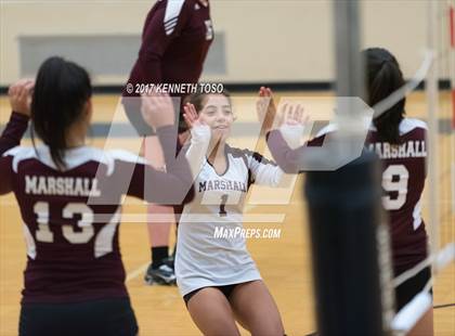 Thumbnail 1 in Marshall vs O'Connor photogallery.