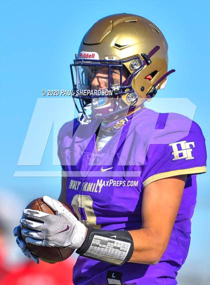 Thumbnail 3 in Durango @ Holy Family (CHSAA 3A Semifinal) photogallery.