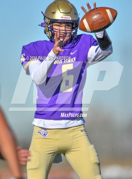 Thumbnail 2 in Durango @ Holy Family (CHSAA 3A Semifinal) photogallery.