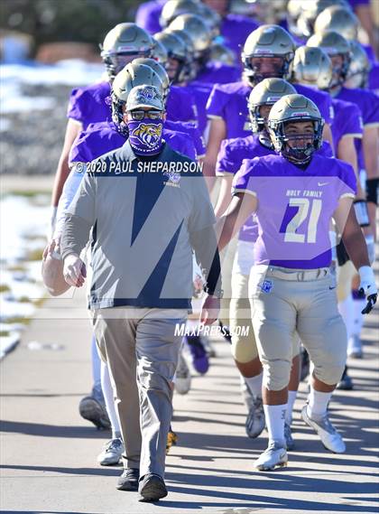 Thumbnail 1 in Durango @ Holy Family (CHSAA 3A Semifinal) photogallery.