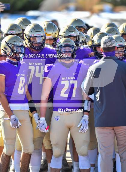 Thumbnail 3 in Durango @ Holy Family (CHSAA 3A Semifinal) photogallery.