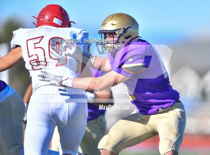 Thumbnail 2 in Durango @ Holy Family (CHSAA 3A Semifinal) photogallery.