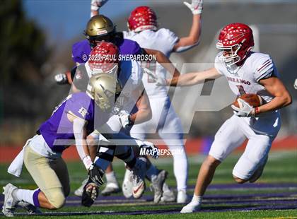Thumbnail 2 in Durango @ Holy Family (CHSAA 3A Semifinal) photogallery.