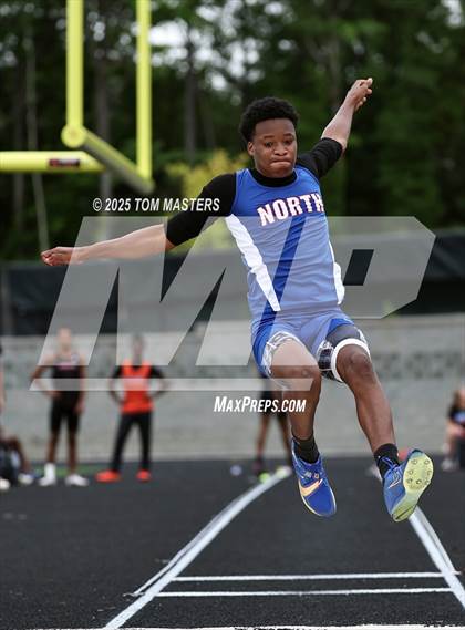 Thumbnail 1 in NCHSAA 4A West Regional (Long Jump) photogallery.