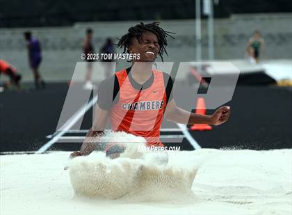 Thumbnail 2 in NCHSAA 4A West Regional (Long Jump) photogallery.