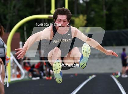 Thumbnail 2 in NCHSAA 4A West Regional (Long Jump) photogallery.