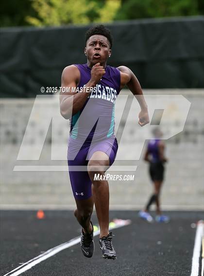 Thumbnail 3 in NCHSAA 4A West Regional (Long Jump) photogallery.