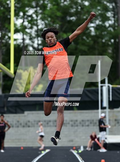 Thumbnail 3 in NCHSAA 4A West Regional (Long Jump) photogallery.