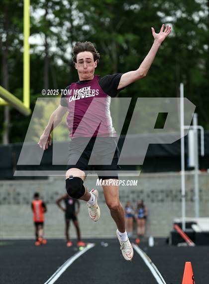 Thumbnail 3 in NCHSAA 4A West Regional (Long Jump) photogallery.