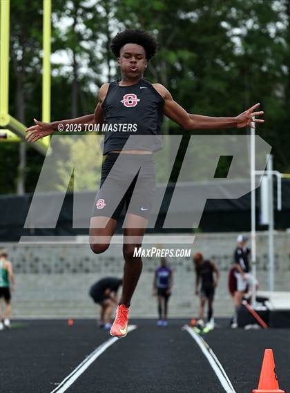 Thumbnail 3 in NCHSAA 4A West Regional (Long Jump) photogallery.