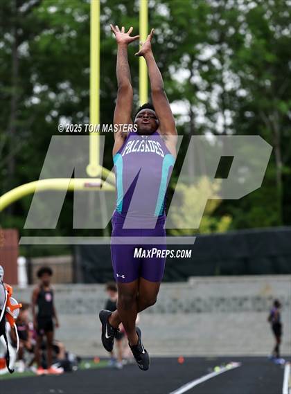 Thumbnail 1 in NCHSAA 4A West Regional (Long Jump) photogallery.