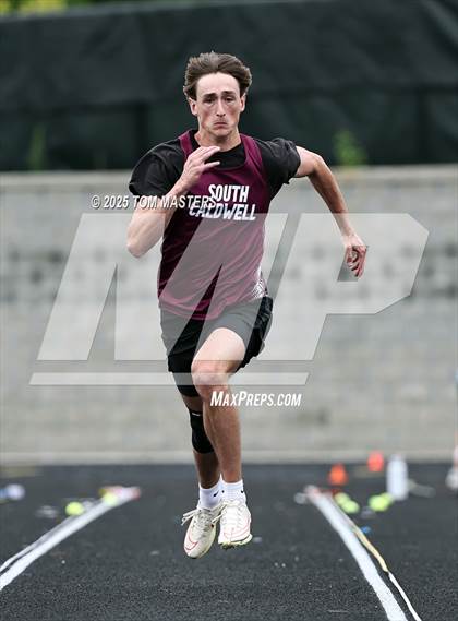 Thumbnail 1 in NCHSAA 4A West Regional (Long Jump) photogallery.