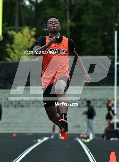 Thumbnail 1 in NCHSAA 4A West Regional (Long Jump) photogallery.