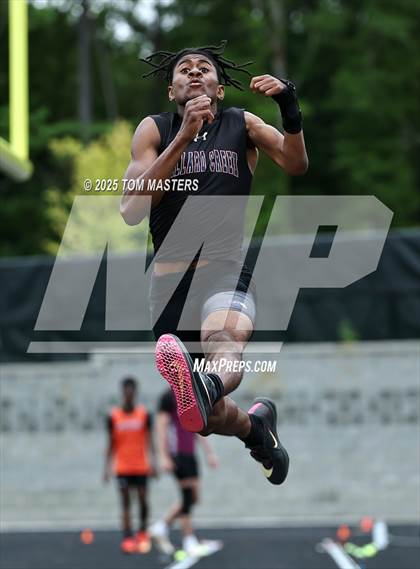 Thumbnail 1 in NCHSAA 4A West Regional (Long Jump) photogallery.