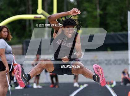 Thumbnail 2 in NCHSAA 4A West Regional (Long Jump) photogallery.