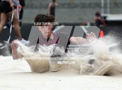 Thumbnail 1 in NCHSAA 4A West Regional (Long Jump) photogallery.