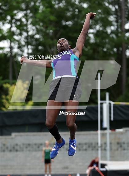 Thumbnail 2 in NCHSAA 4A West Regional (Long Jump) photogallery.