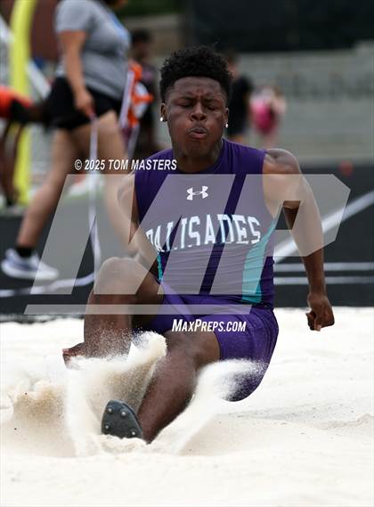 Thumbnail 3 in NCHSAA 4A West Regional (Long Jump) photogallery.