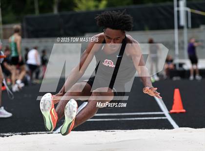 Thumbnail 1 in NCHSAA 4A West Regional (Long Jump) photogallery.