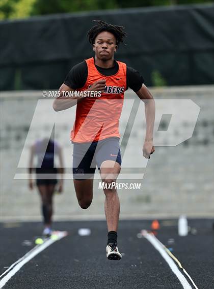 Thumbnail 3 in NCHSAA 4A West Regional (Long Jump) photogallery.