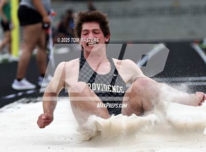 Thumbnail 3 in NCHSAA 4A West Regional (Long Jump) photogallery.