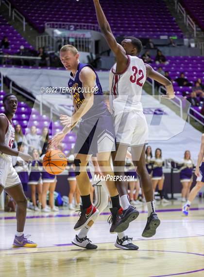 Thumbnail 1 in Summit Academy vs. Layton Christian Academy (UHSAA 3A Quarterfinal) photogallery.