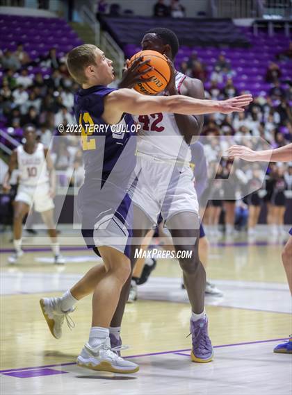 Thumbnail 2 in Summit Academy vs. Layton Christian Academy (UHSAA 3A Quarterfinal) photogallery.