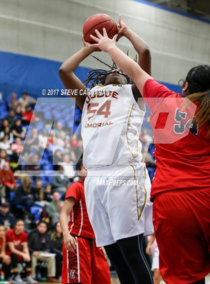 Thumbnail 2 in East vs Judge Memorial (UHSAA 4A Quarterfinal) photogallery.
