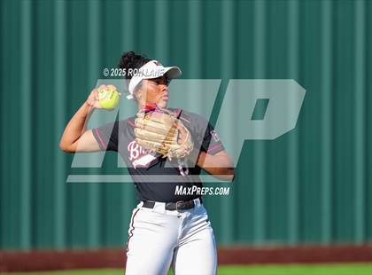 Thumbnail 2 in Southmoore @ Mustang photogallery.